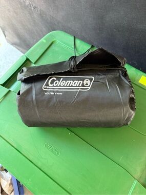 Coleman Youth Twin Blow-up/Camp mattress